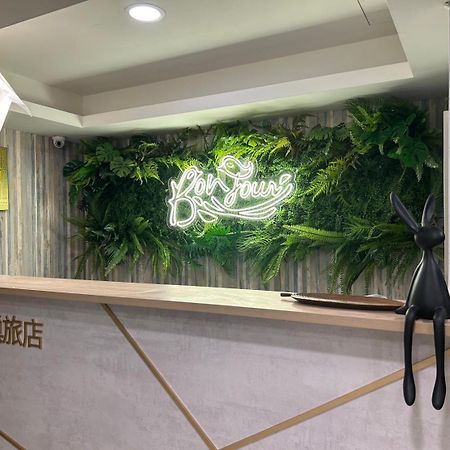 Bonjour Hotel Taichung Dış mekan fotoğraf