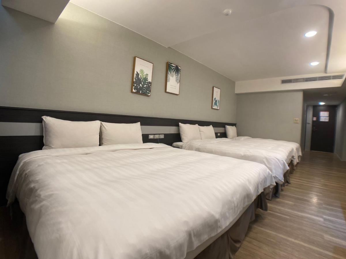 Bonjour Hotel Taichung Dış mekan fotoğraf