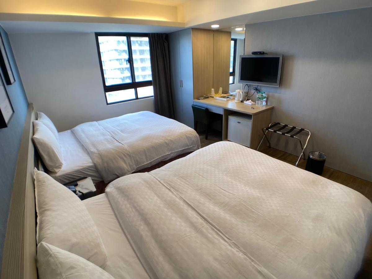 Bonjour Hotel Taichung Dış mekan fotoğraf