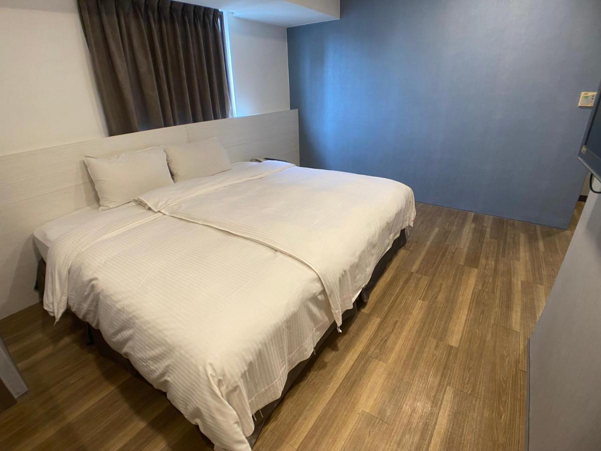 Bonjour Hotel Taichung Dış mekan fotoğraf