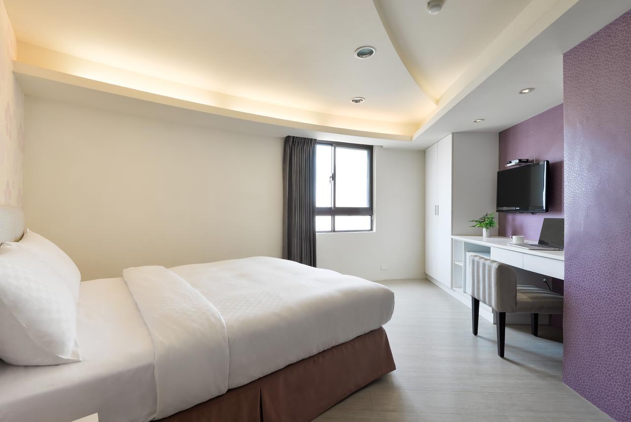 Bonjour Hotel Taichung Dış mekan fotoğraf