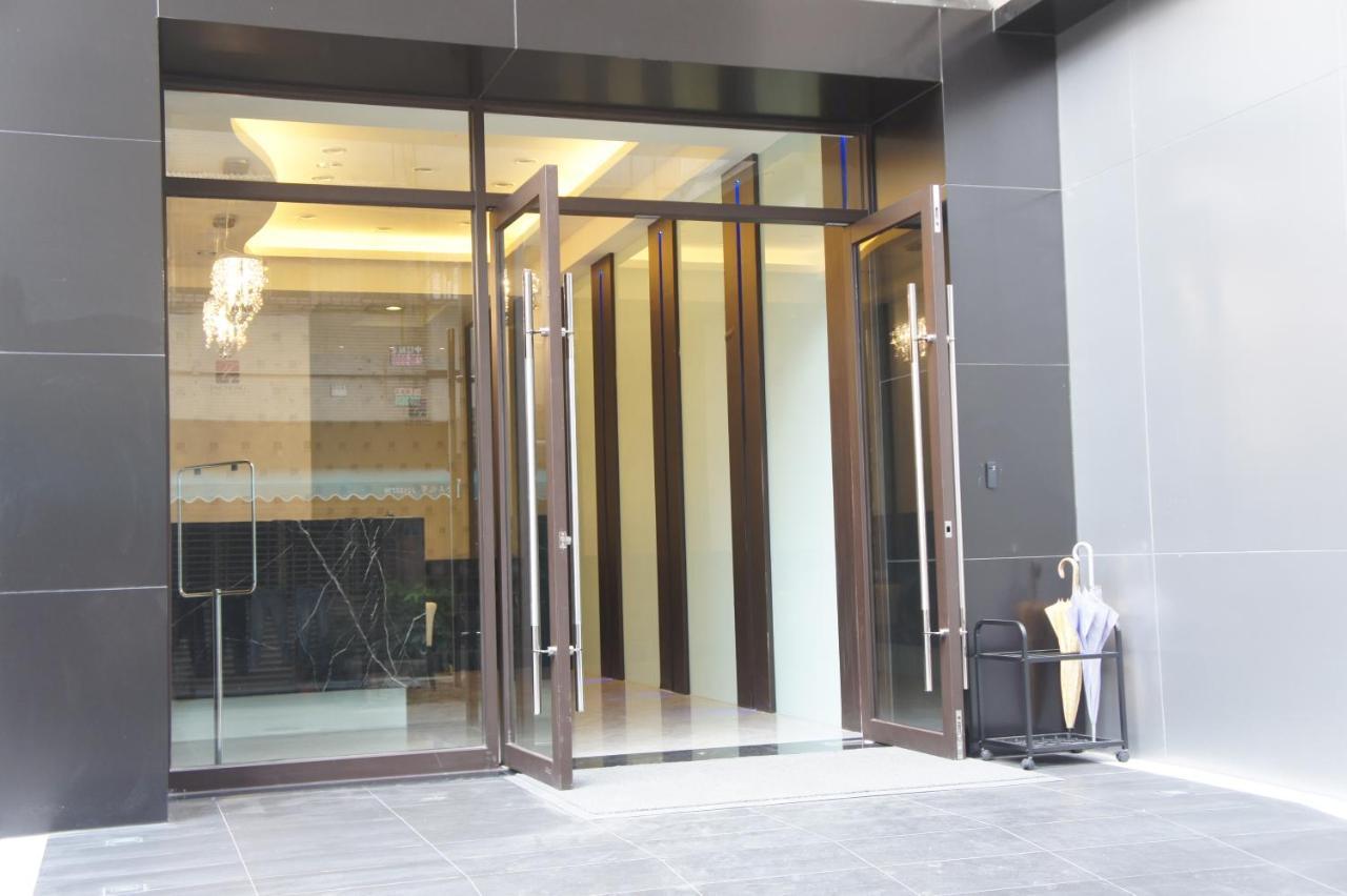 Bonjour Hotel Taichung Dış mekan fotoğraf
